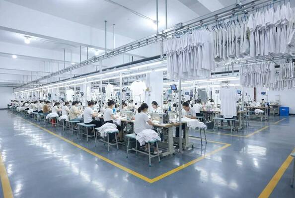 Guangzhou Odin Apparel Co., Ltd.， manufacturer production line